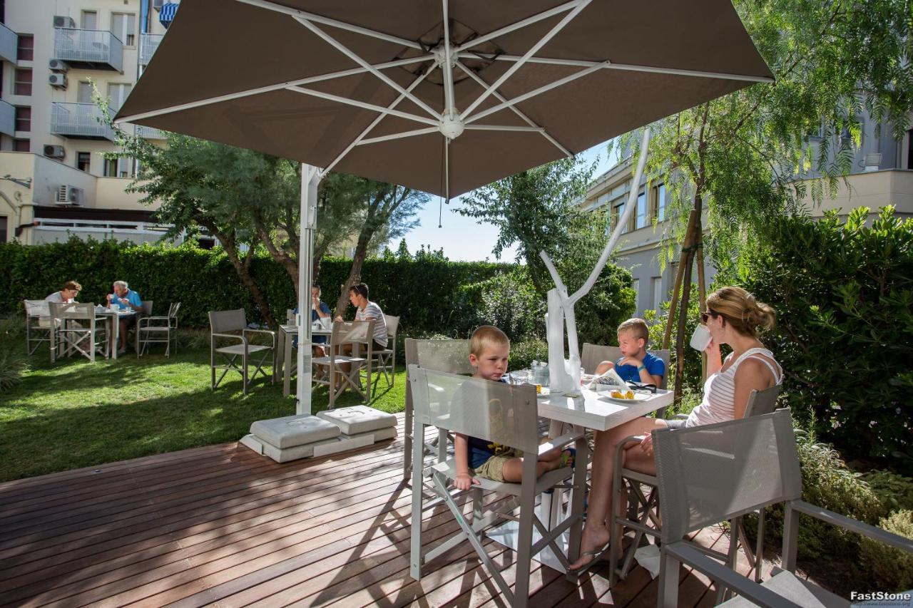 Hotel Solemare Мілано-Маріттіма Екстер'єр фото